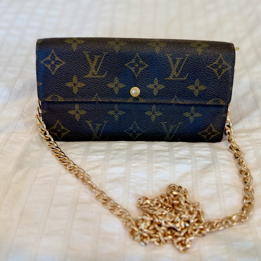 Louis Vuitton Black and Gold Monogram Clutch